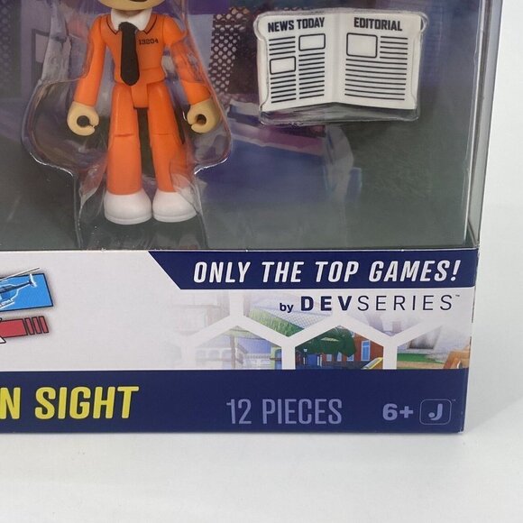 Roblox DEVSERIES Jailbreak Hiding In Plain Sight 6 Action Figures Virtual Code - Picture 3 of 7